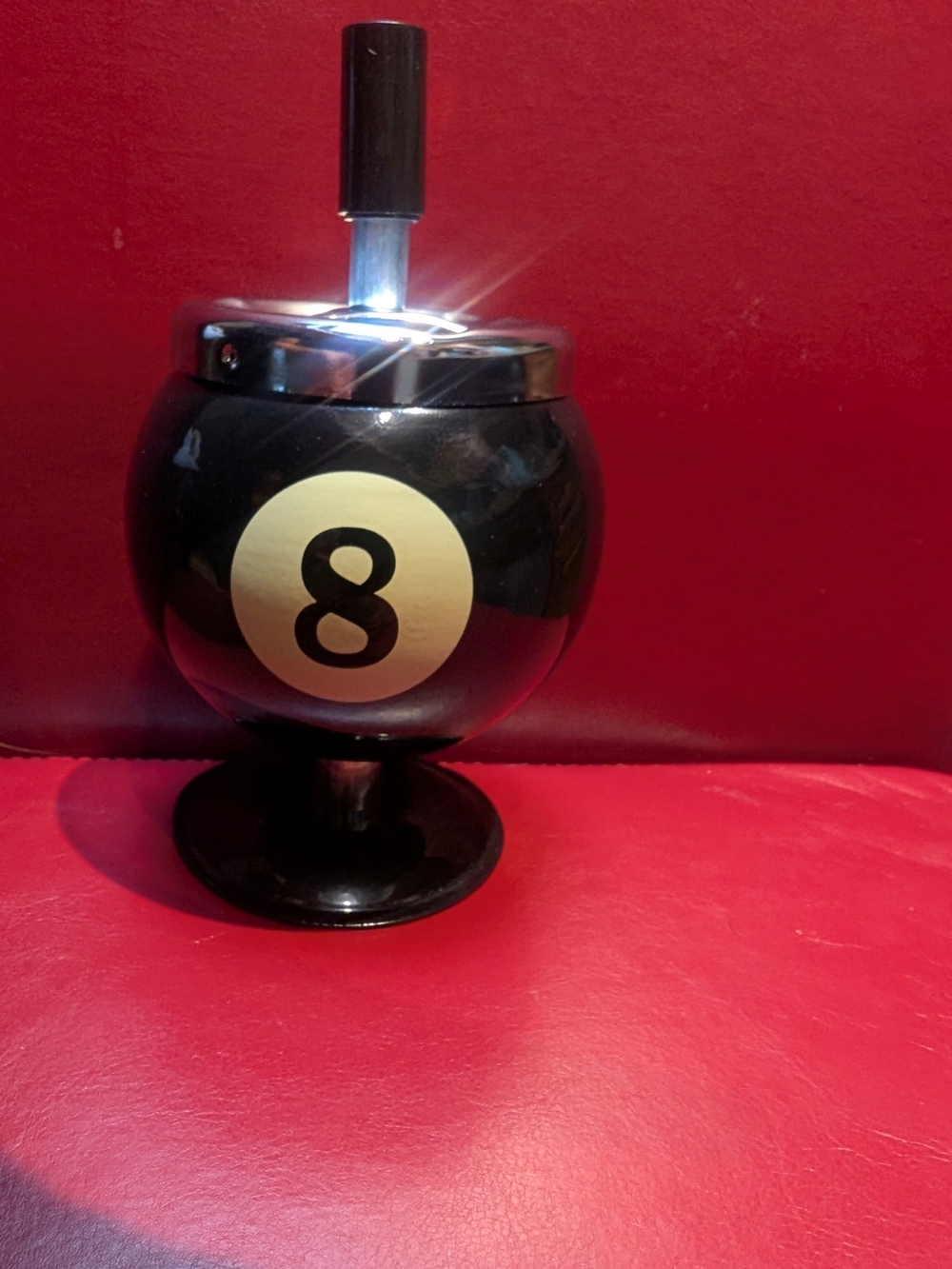 Black 8-Ball Decorative Ashtray - Classic Pool Ball Design